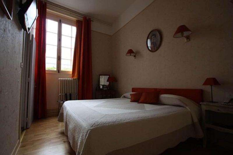 Hotel De La Sologne Beaugency Bagian luar foto