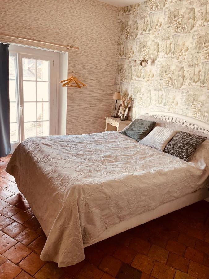 Hotel De La Sologne Beaugency Bagian luar foto